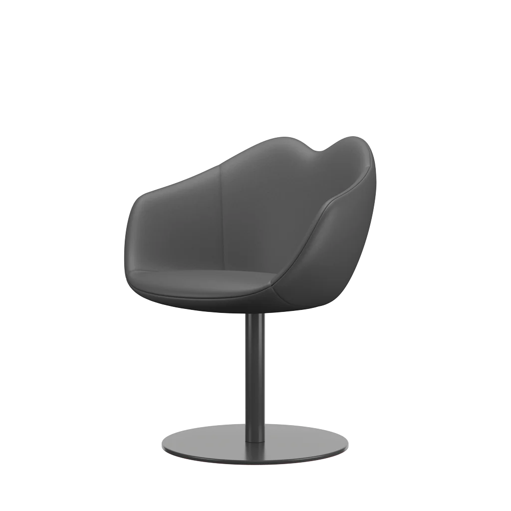 XOXO LEATHER CHAIR