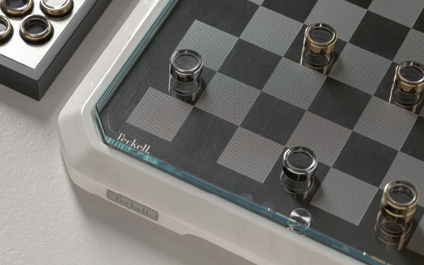 STRATEGO WHITE CHESS TABLE TL